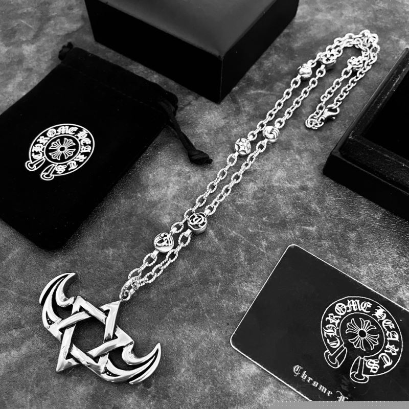 Ch**me He**ts necklaces